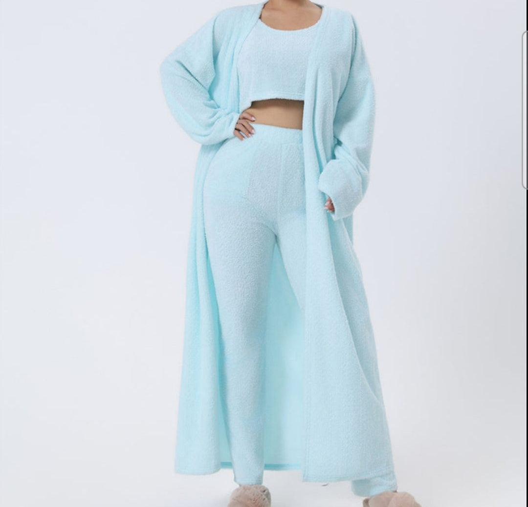 Apparel Sleepwear / Robes Women's