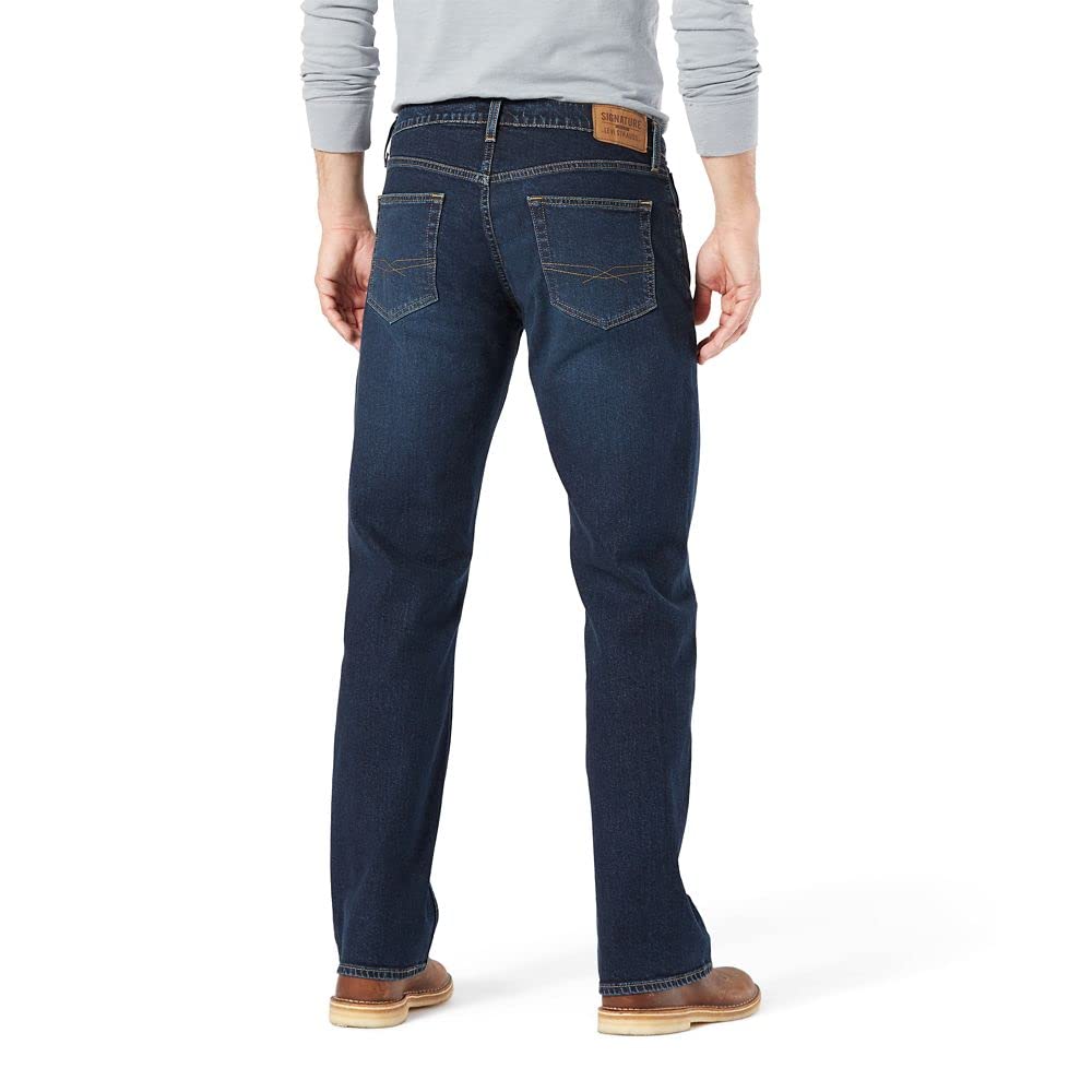 Signature by Levi Strauss & Co. Gold Men's Relaxed Fit Flex Jeans