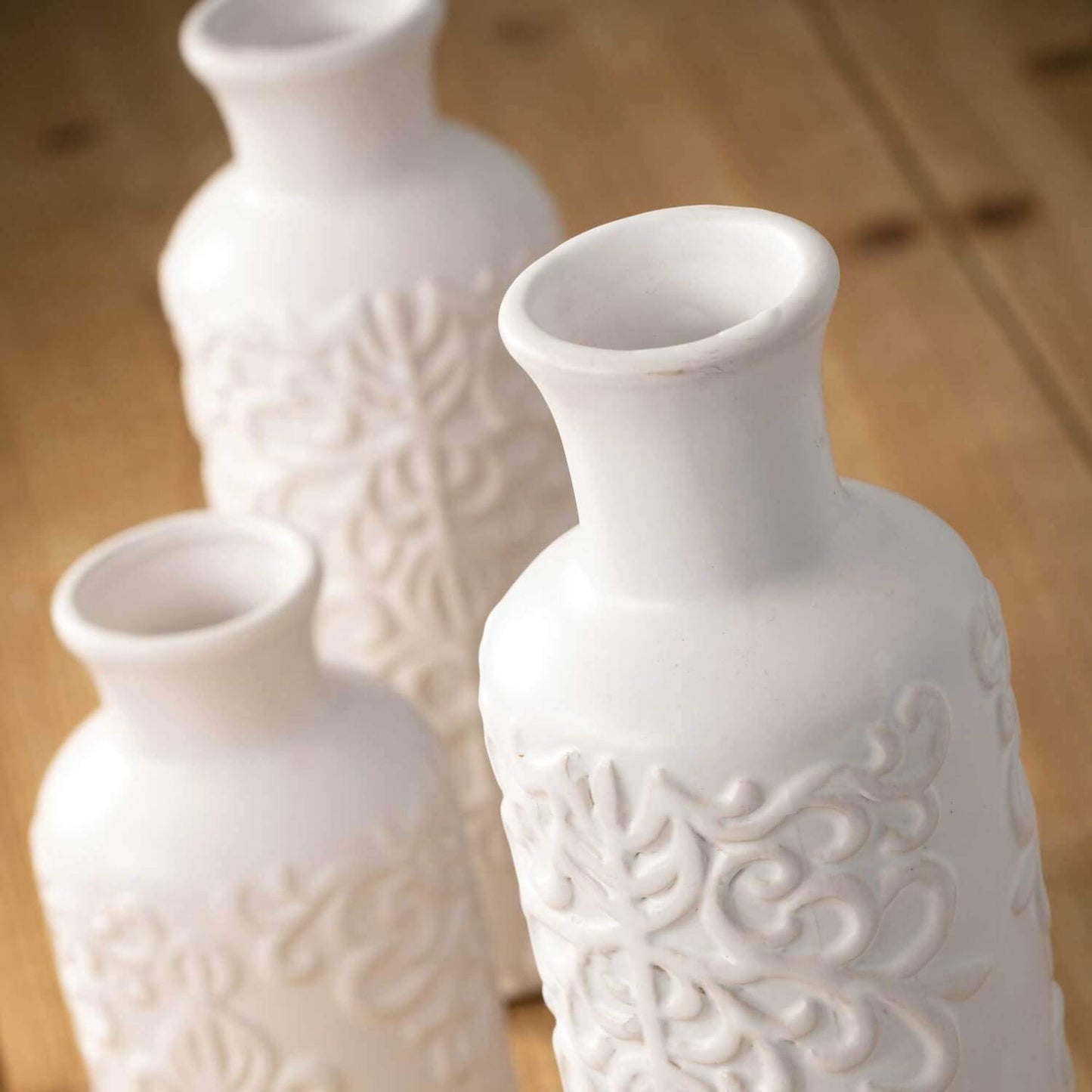 Sullivans White Ceramic Vase Set, Farmhouse Decor, Home Decorative Vase, Vases For Your Kitchen, Bedroom, Office, Living Room, Bathroom, & Shelf Centerpiece Table Decorations (CM2333)