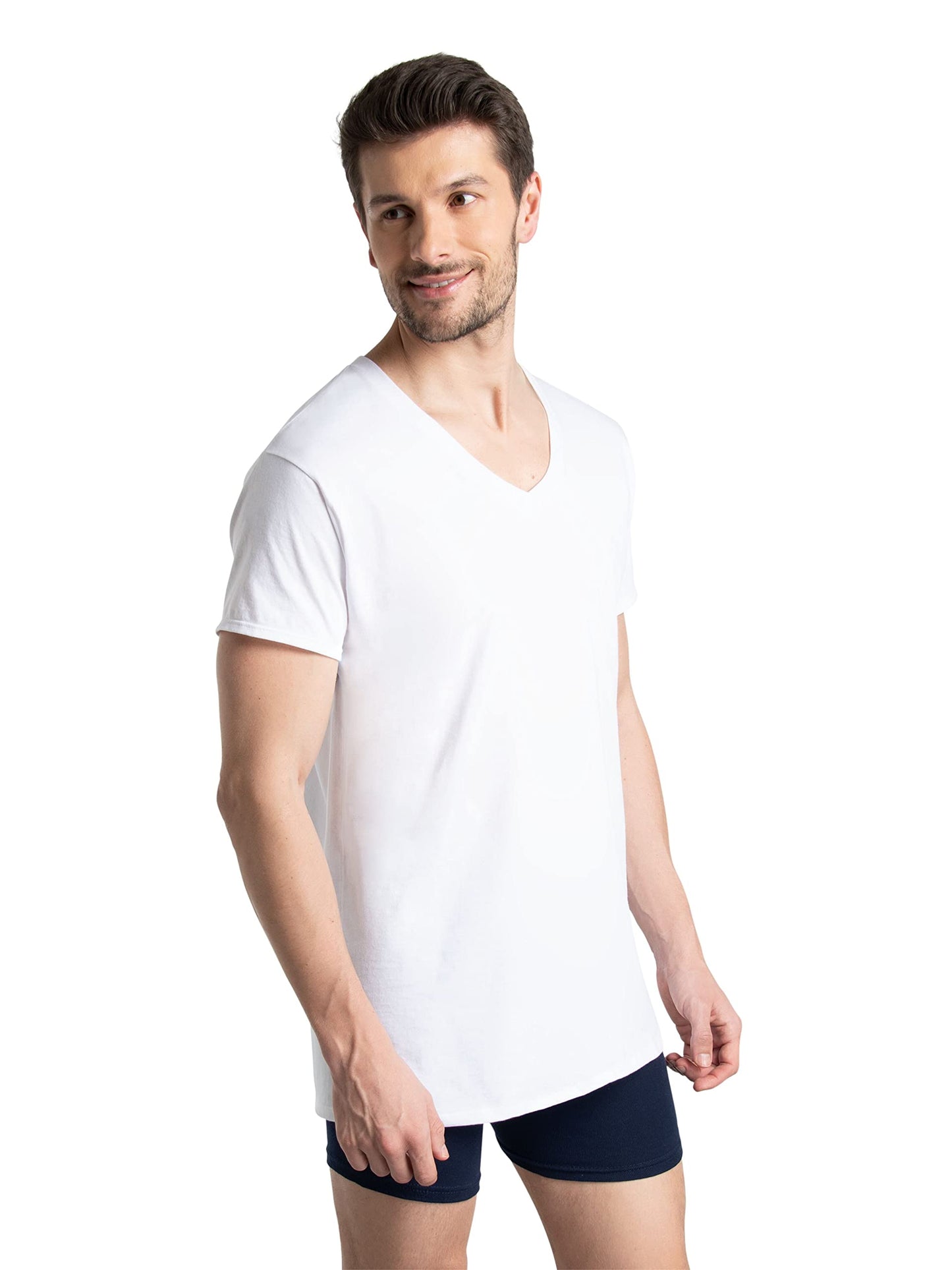 Fruit of the Loom Men's Eversoft Cotton Stay Tucked V-Neck T-Shirt