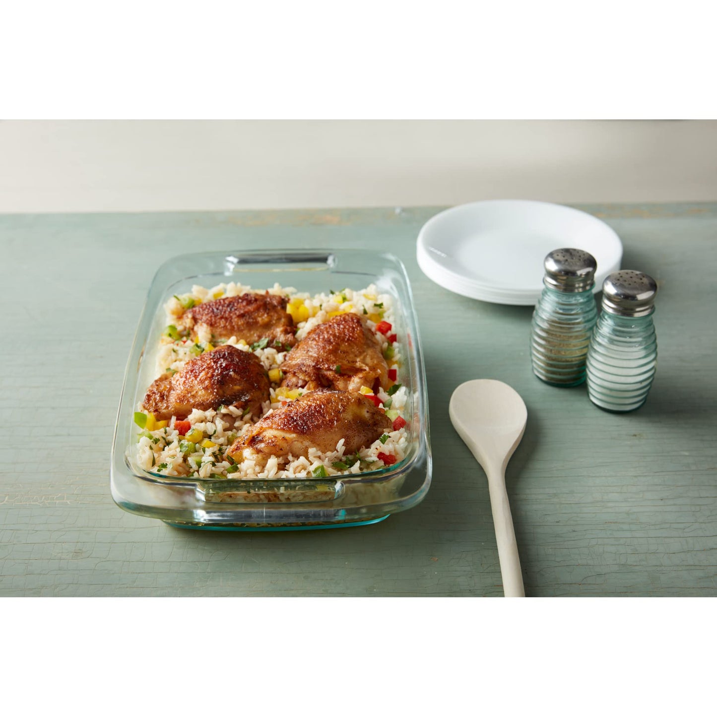 Pyrex 4-Piece Extra Large Glass Baking Dish Set With Lids and Handles, Oven and Freezer Safe