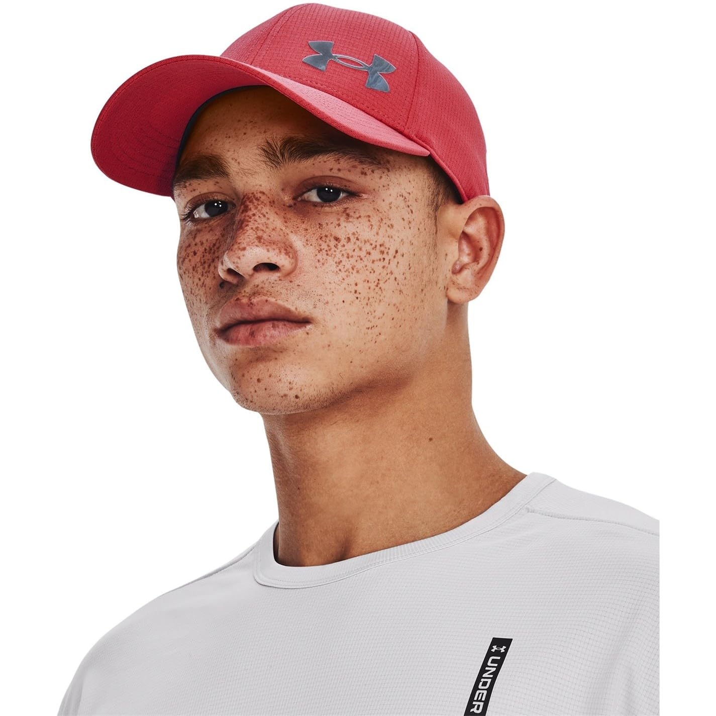 Under Armour Men's Iso-chill ArmourVent Fitted Baseball Cap