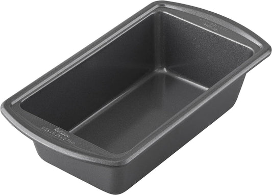 Wilton Advance Select Premium Non-Stick Bread Loaf Pan, 9.25 x 5.25 Inches, Steel, Silver