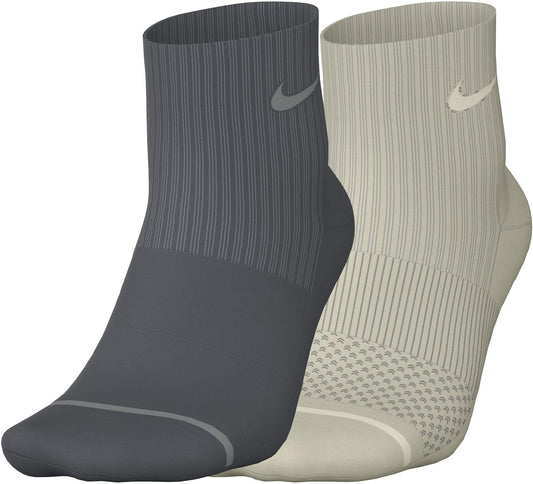 Nike EVERYDAY 2 PACK ANKLE CUSHIONED WOOL BLEND SOCKS YTH 5Y - 7Y WOMEN 6-10 MEN 6-8