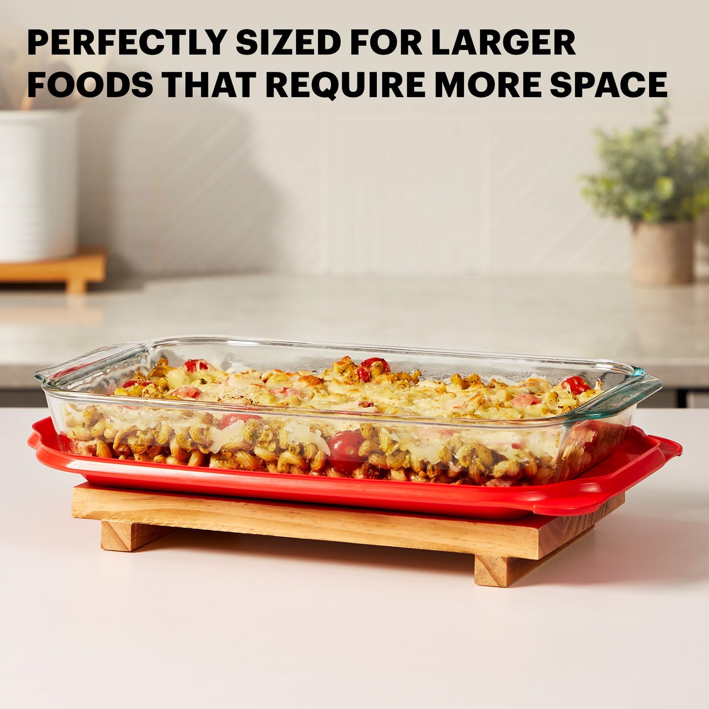 Pyrex 4-Piece Extra Large Glass Baking Dish Set With Lids and Handles, Oven and Freezer Safe