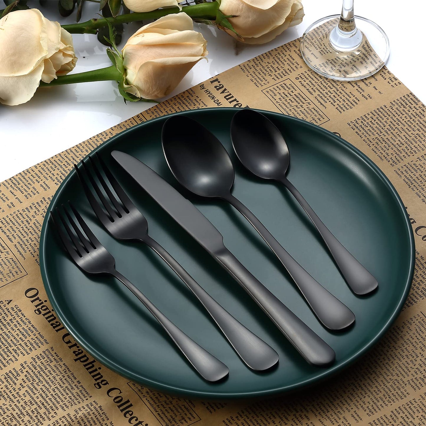 Silverware Set, Briout Flatware Set Service for 4 Stainless Steel Cutlery Set 20 Piece Include Upgraded Knife Spoon Fork Mirror Polished, Dishwasher Safe